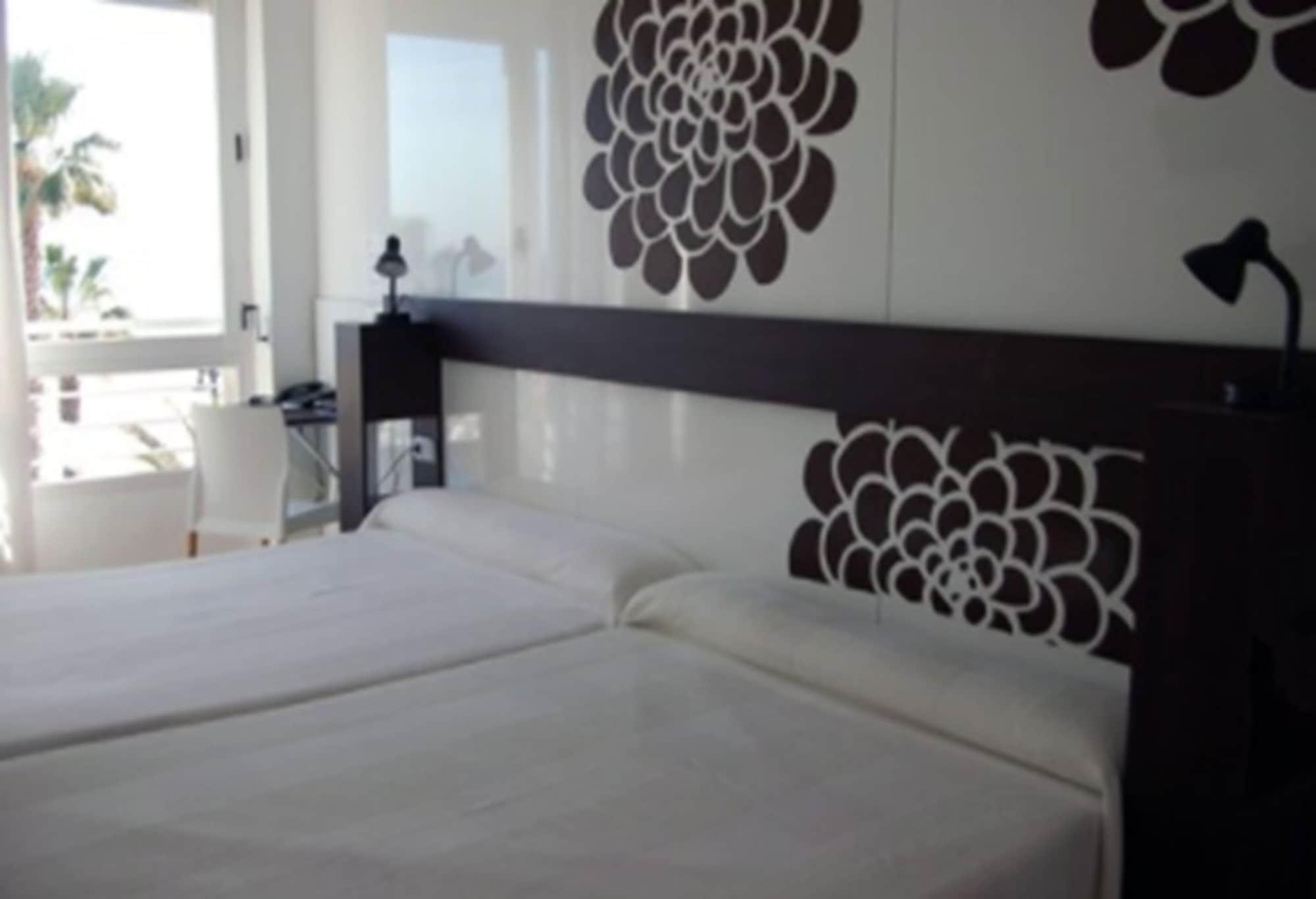 Sol Playa Hotel